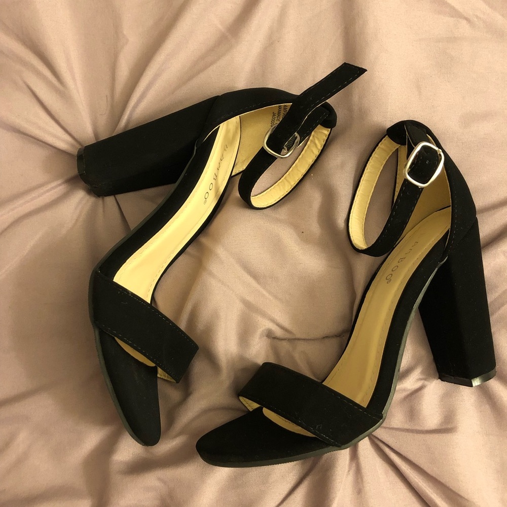 Black bamboo high heels